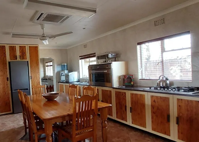 Phomola Manor Holiday Home